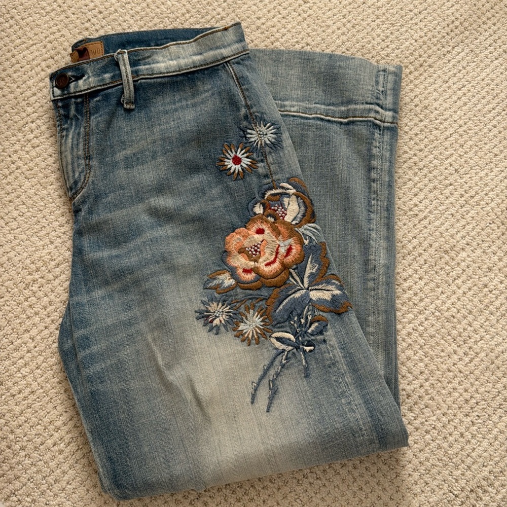 Driftwood Jean’s
